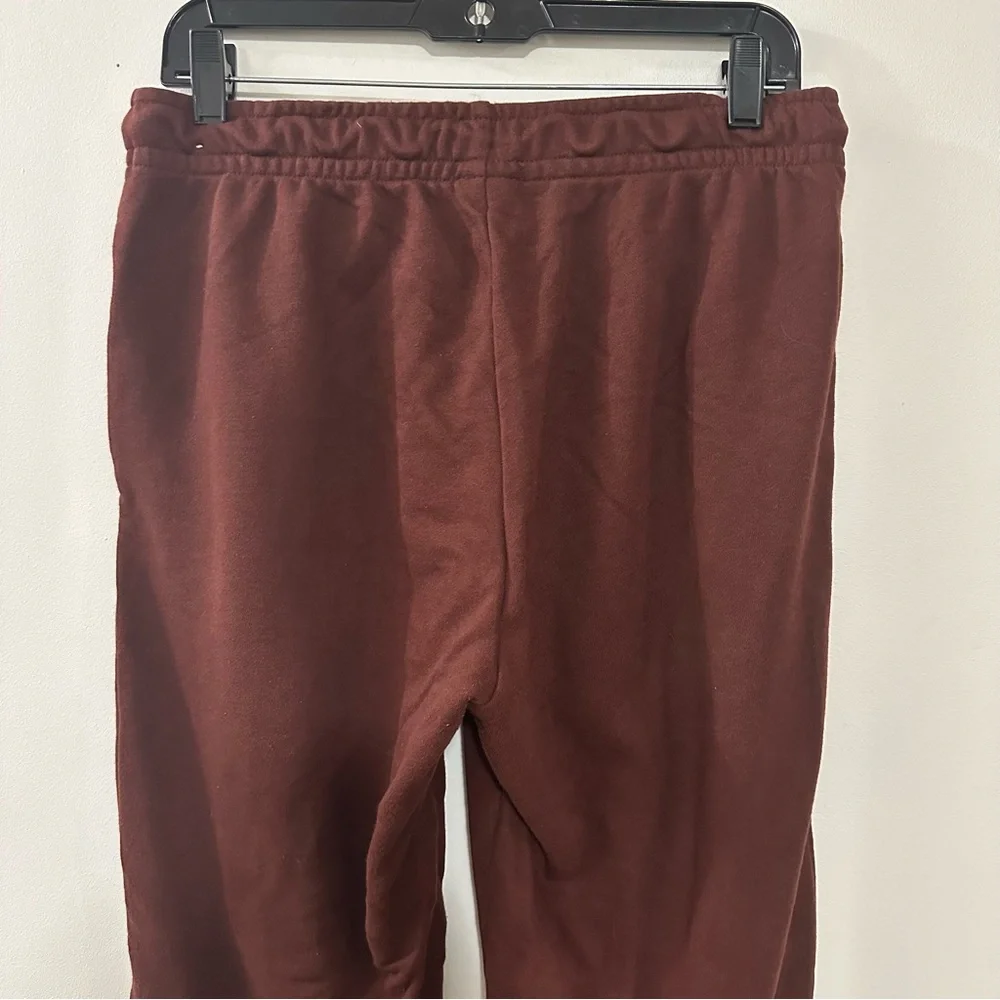 Nike BV4095 Women's Sportswear Essential Fleece Jogger Pants Maroon Size Medium - Picture 6 of 10